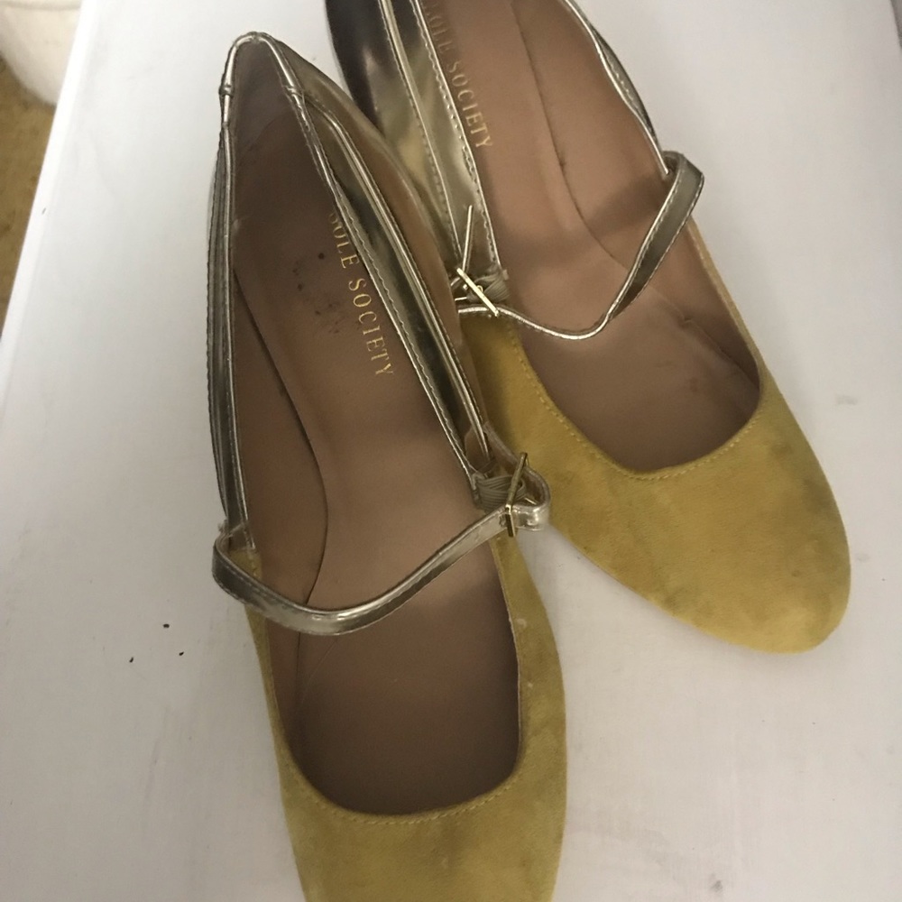 Sole Society Yellow Suede and Gold Heel